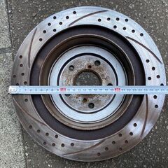 スバル　レガシィ・インプレッサ等　スミトモ２ＰＯＴ用　Ｒローター（スリット・ディンプル）　２枚セット　中古品の画像