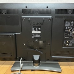SHARP AQUOS 32型テレビ(2011年制)の画像