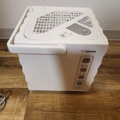 スチーム加湿器　キューブ型　ZOJIRUSHIの画像