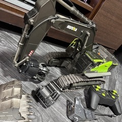 RCショベルカーの画像