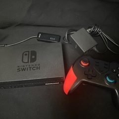 任天堂スイッチ スプラトゥーンver 本体の画像