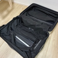 スーツケース　キャリーバッグの画像