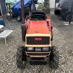 トラクターの画像