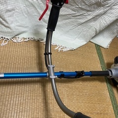 ジャンク 新ダイワ 背負式刈払機 RM3032-2TDの画像