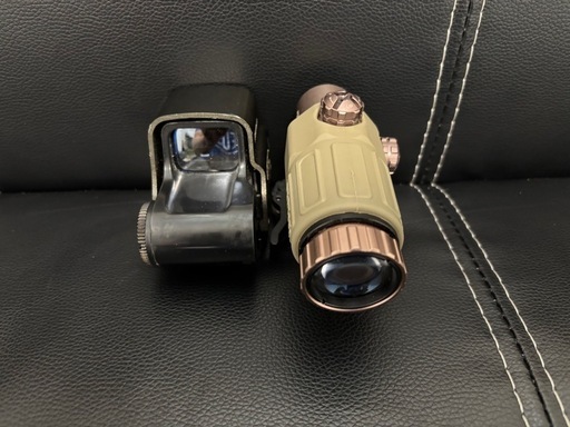 EOTech ホロサイト(電池付き)／G33ブースター　マグニファイアSet