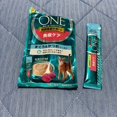 キャットフード　5種類の画像