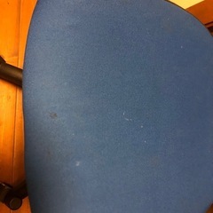 【IKEA】デスク用チェア　青の画像
