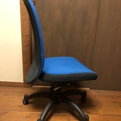 【IKEA】デスク用チェア　青の画像