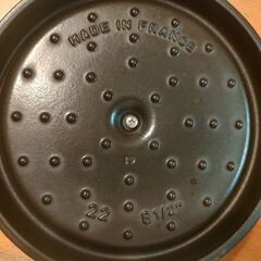 ストウブ 22センチ ココット ラウンドの画像