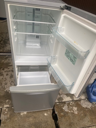 NO B420?福岡市内配送設置無料✨?パナソニック Panasonic 冷蔵庫(138L 右開き) 2ドア シルバー NR-B148