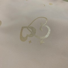 カーテンの画像