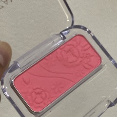 セザンヌのチークです☺️の画像