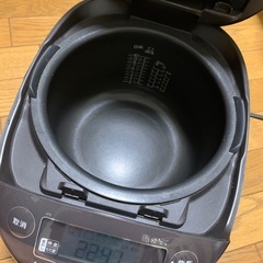 TIGER  圧力IH炊飯ジャー　炊きたて　2019年製　一升炊きの画像