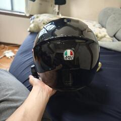 AGV ブラック フルフェイスヘルメットの画像