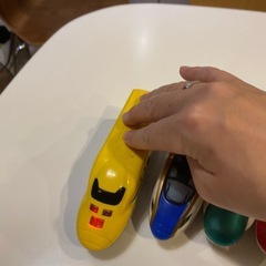 プラレール　手押しで光る新幹線　4つの画像