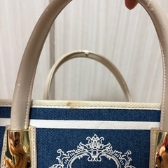Radyのbagの画像