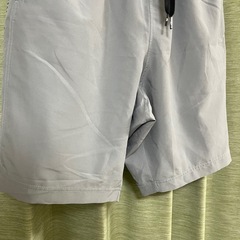 アンダーアーマー UA ハーフパンツ　グレー　サイズMの画像