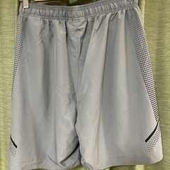 アンダーアーマー UA ハーフパンツ　グレー　サイズMの画像