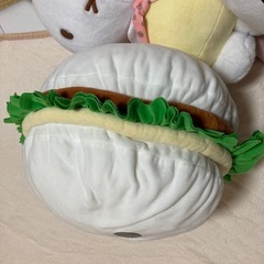 美品　ベイマックスのハンバーガークッションの画像