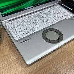 お買い得品＞05157軽量 Panasonic レッツノート CF-SV9 8GB/SSD256 /i5 第10世代 office2024 ノートPCの画像