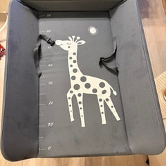 オムツ交換台の画像