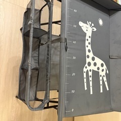 オムツ交換台の画像