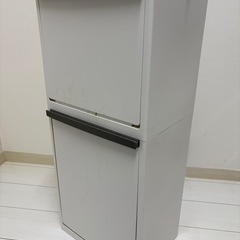ゴミ箱の画像