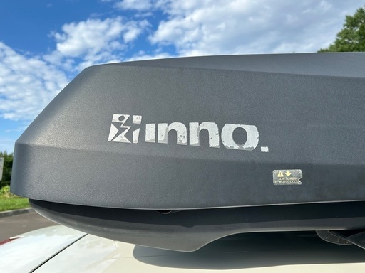 受渡し相手決定済み　Inno ルーフボックス　BRM2020 ベースキャリア　セット