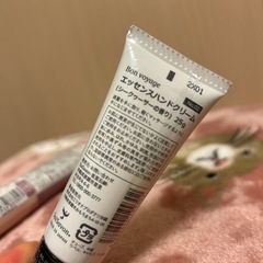 【新品未開封】ハンドクリーム　mofusand 首里石鹸の画像