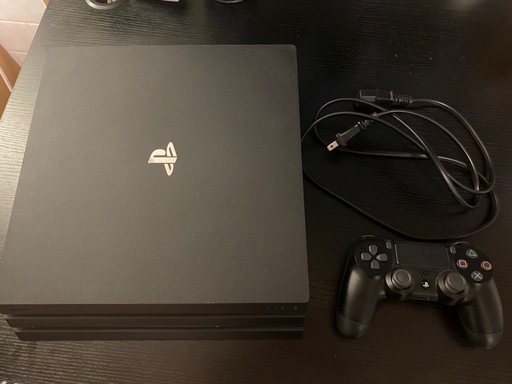 PS4 Pro 本体　コントローラー　電源コード 初期化済み ブラック SONY