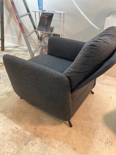 IKEA 1人掛けソファ　EKOLSUND
