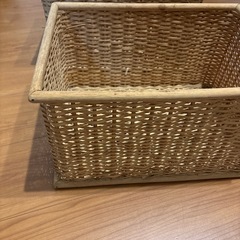 カゴの画像