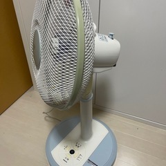 リモコン付き扇風機1,900円の画像