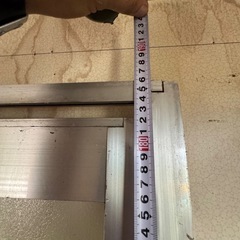 ガラス入り アルミドア 鍵 枠付き 引き取り  DIY 倉庫 小屋の画像