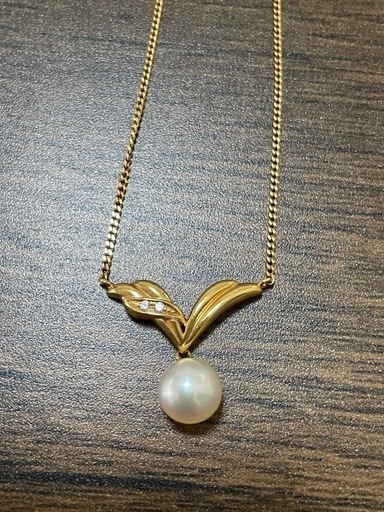 k18パールネックレスとプーケットパールのピアス