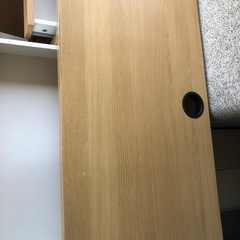 テーブル　パソコンデスクの画像