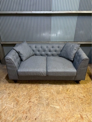 【成約済み】LOWYA 2人がけソファ アンティーク風 色褪せあり