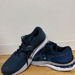 asics GEL
KAYANO 28 WIDE ランニングシューズの画像