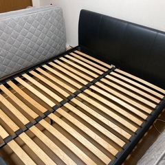クイーンサイズベット　マットレス付の画像