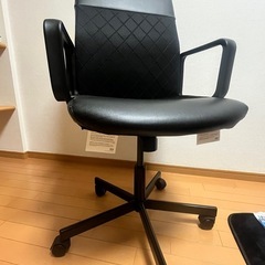 ※決まりました　IKEA 回転チェア　椅子の画像