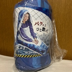 シャーク寝袋　全長約190cmの画像