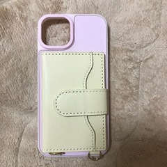 iPhone11ケースカード収納タイプの画像