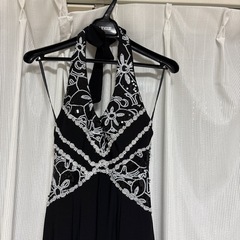 ロングドレスの画像