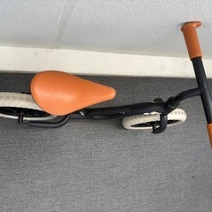 【中古品】チラフィッシュ 10インチのトレーニングバイクの画像