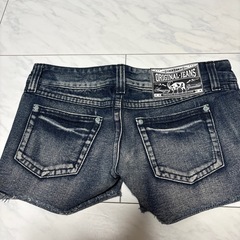 ショートパンツの画像