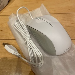 エレコム　ELECOM パソコン　周辺機器　USB  光学式　コード式　マウス　白　新品　未使用　Mサイズの画像