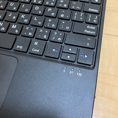 ワイヤレスキーボードの画像
