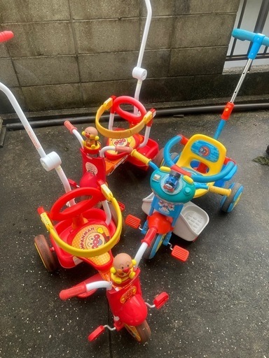 トーマス三輪車デラックス/新品未開封