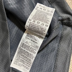 美品　アディダス　半袖　tシャツ 160の画像