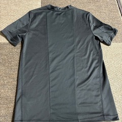 美品　アディダス　半袖　tシャツ 160の画像